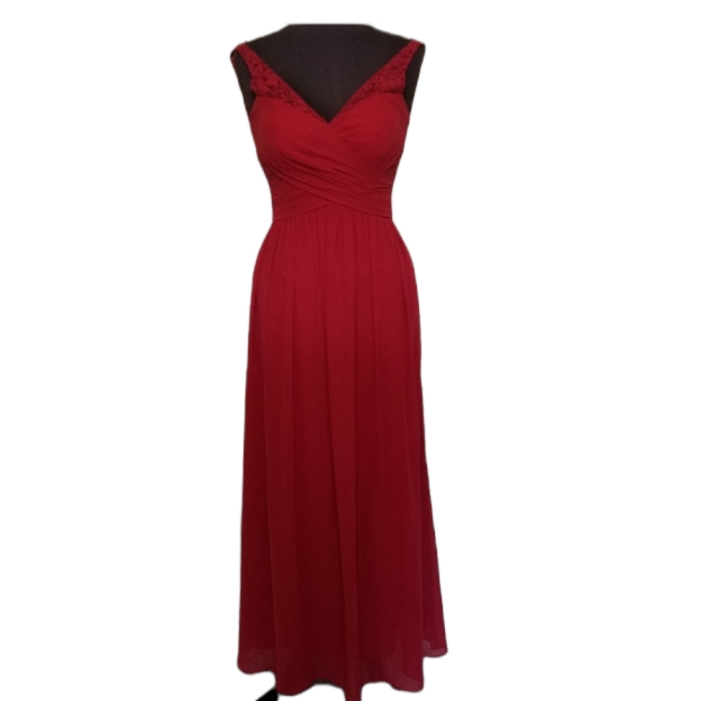 B2 Jasmine Dress  Womens Burgundy Formal Size 4 Sleeveless Lace